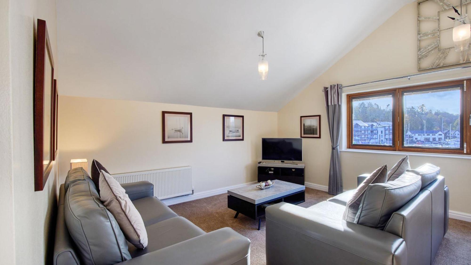 Lake District Apartment At Windermere Marina Village Bowness-on-Windermere Extérieur photo